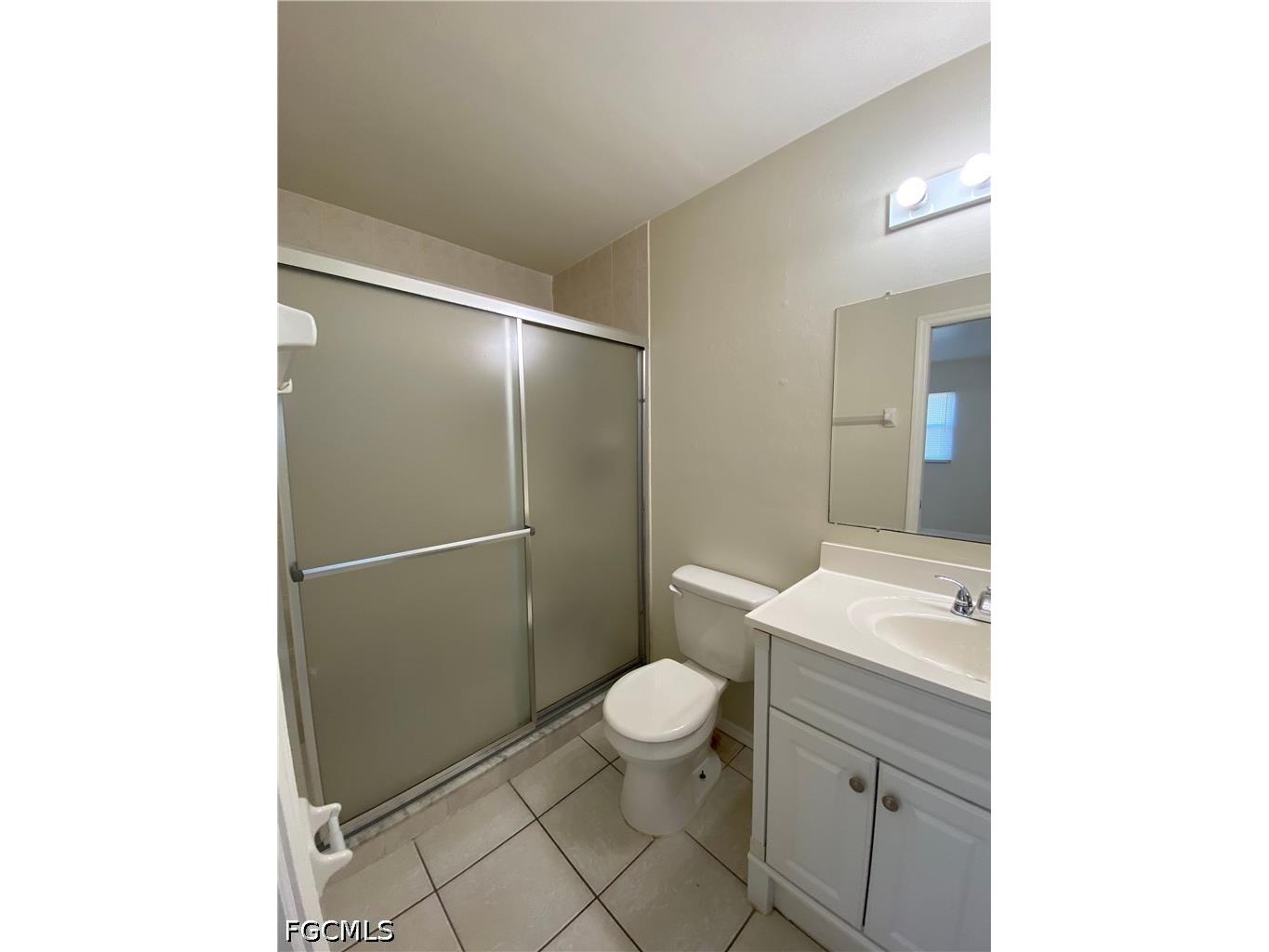 622 SE 13th Place Cape Coral FL 33990 2026016465 image12