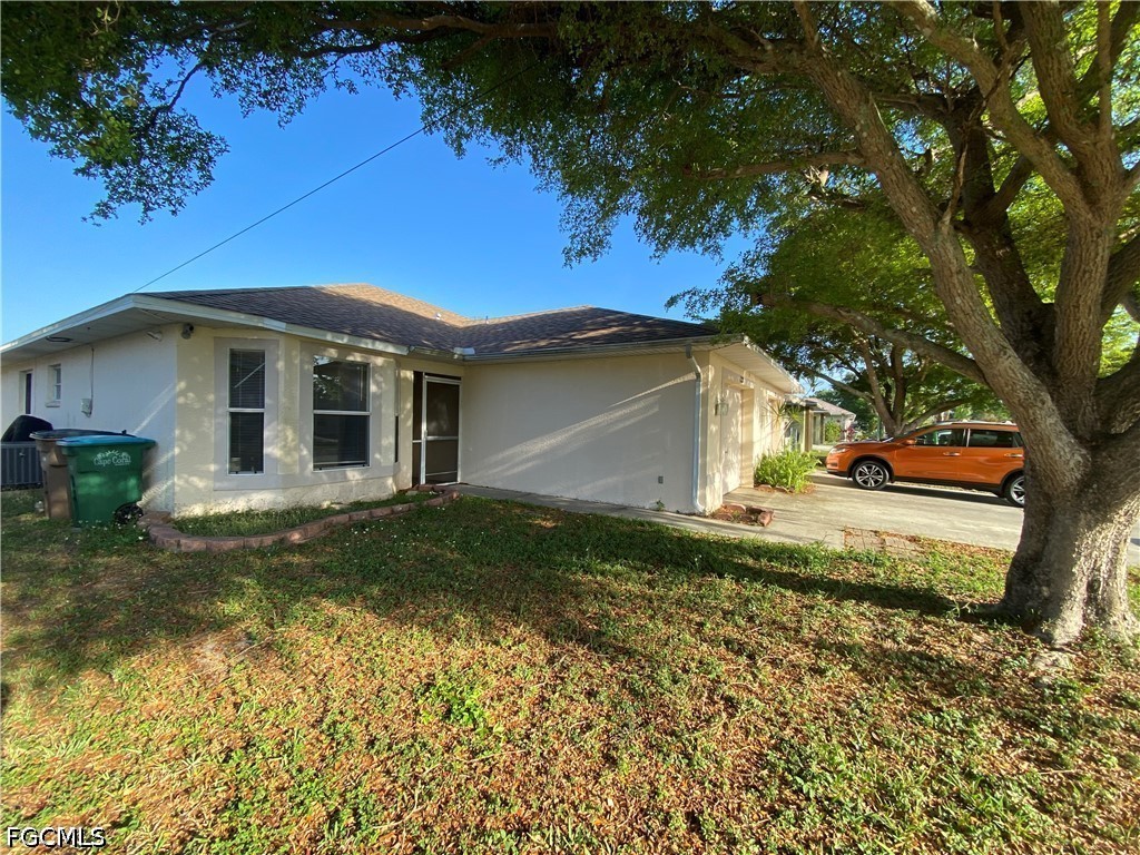 622 SE 13th Place Cape Coral FL 33990 2026016465 image2
