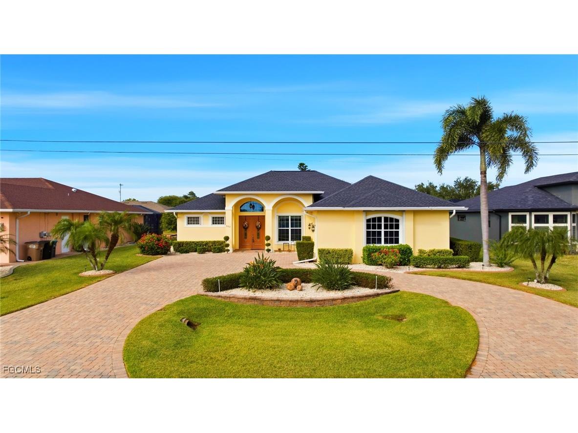 622 SE 8th Place Cape Coral FL 33990 2025017125 image1