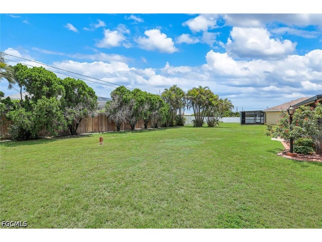 622 SW 22nd Terrace Cape Coral FL 33991 2026027396 image23
