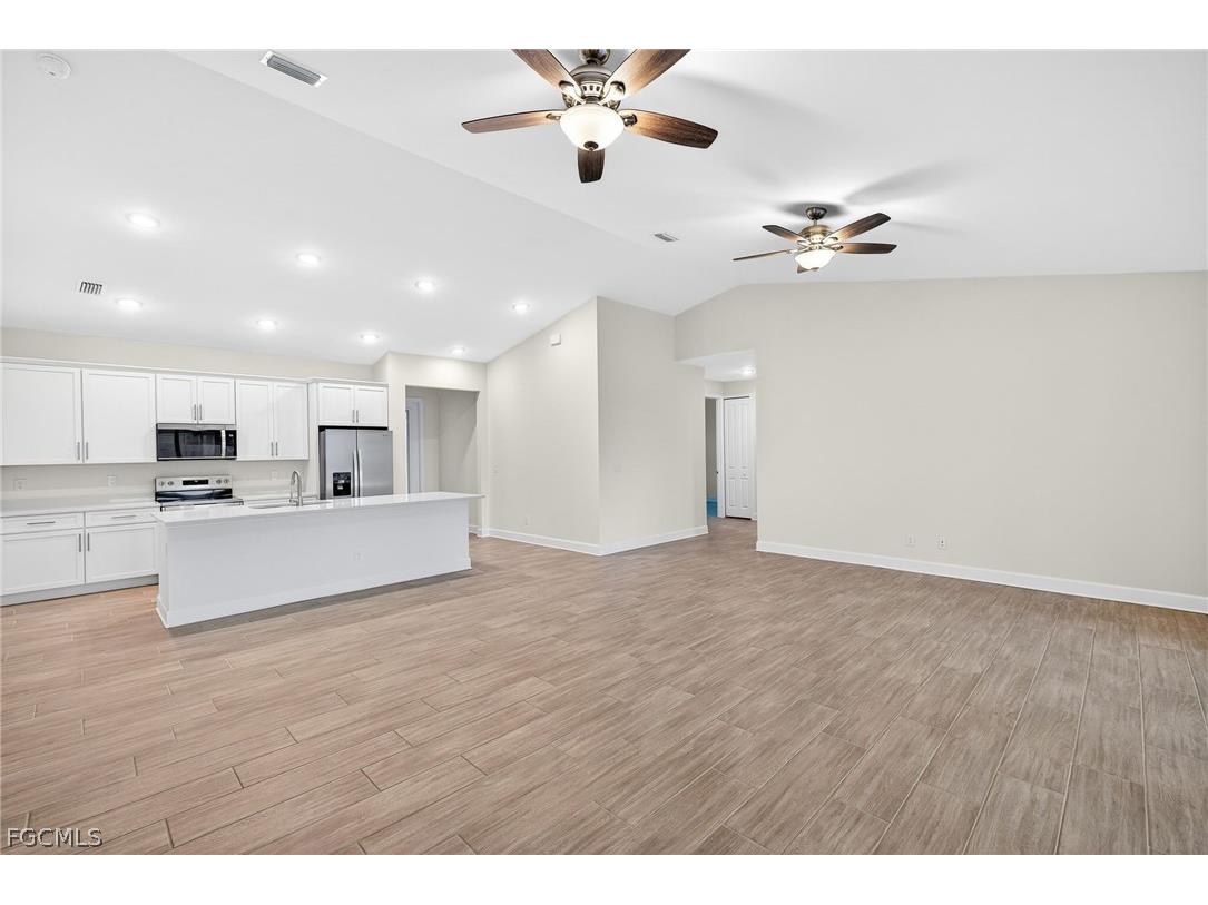 622 SW 30th Terrace Cape Coral FL 33914 2026011683 image7