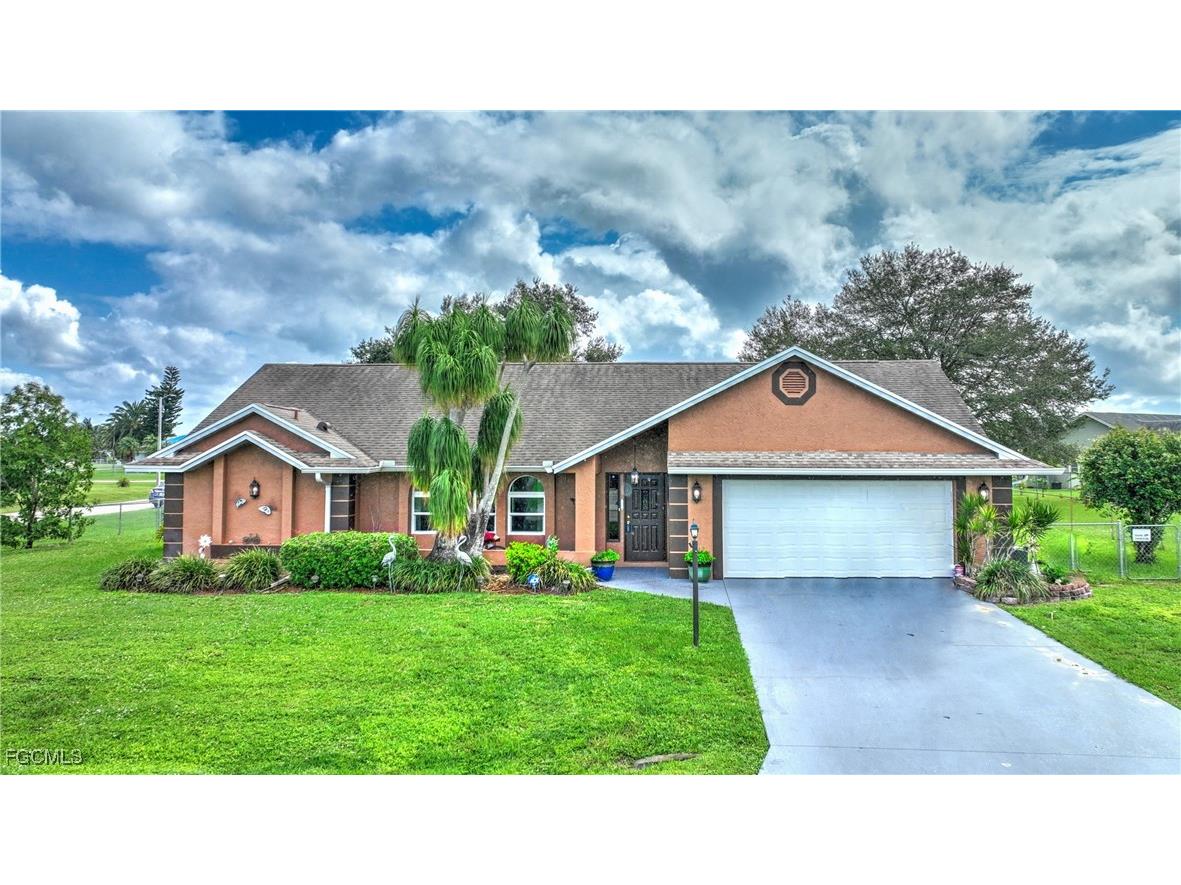 622 Weston Road Lehigh Acres FL 33936 2025008604 image1