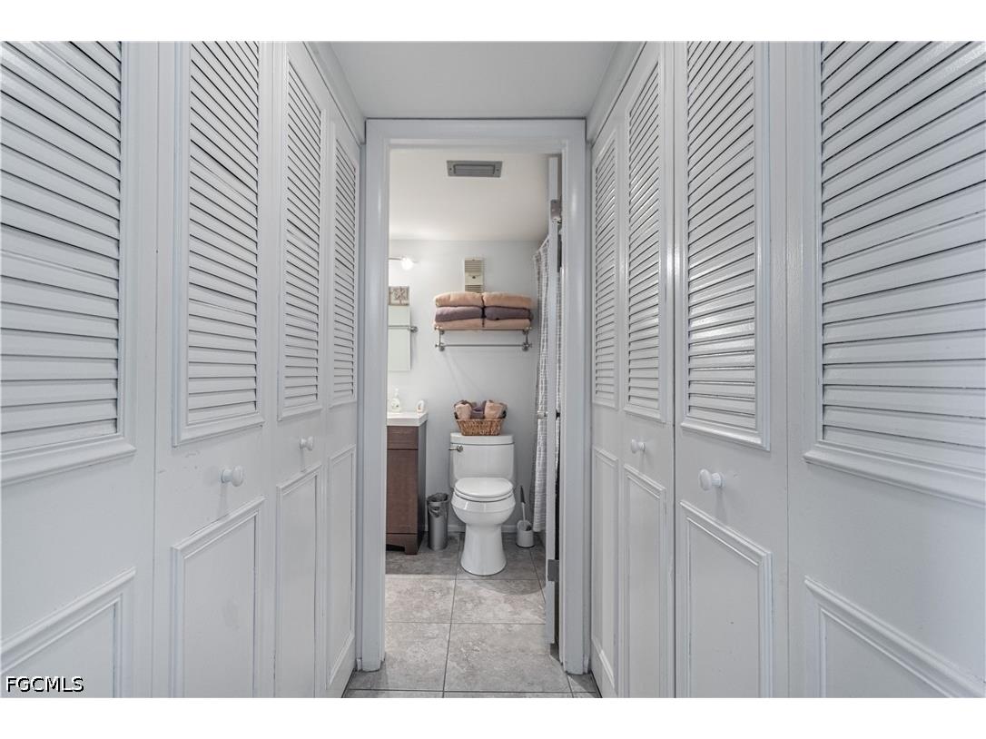 6220 Augusta Drive #307 Fort Myers FL 33907 2026016488 image3