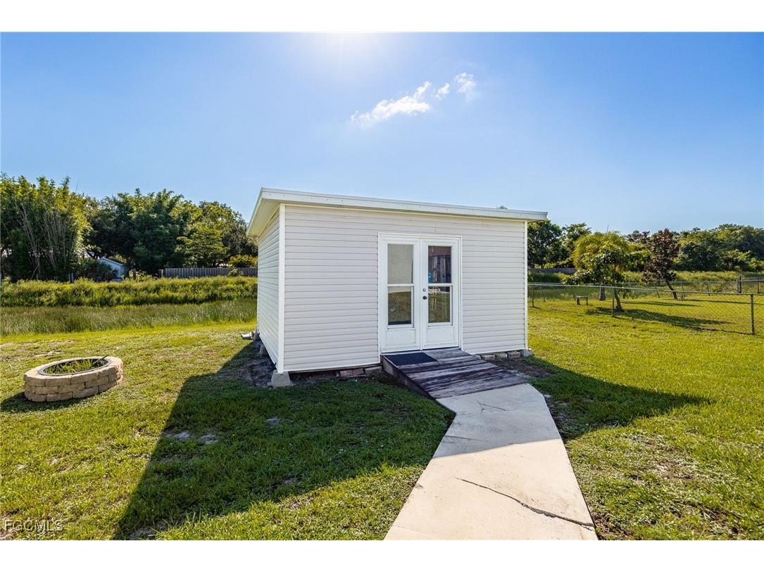 6221 Astoria Avenue Fort Myers FL 33905 2025006744 image30