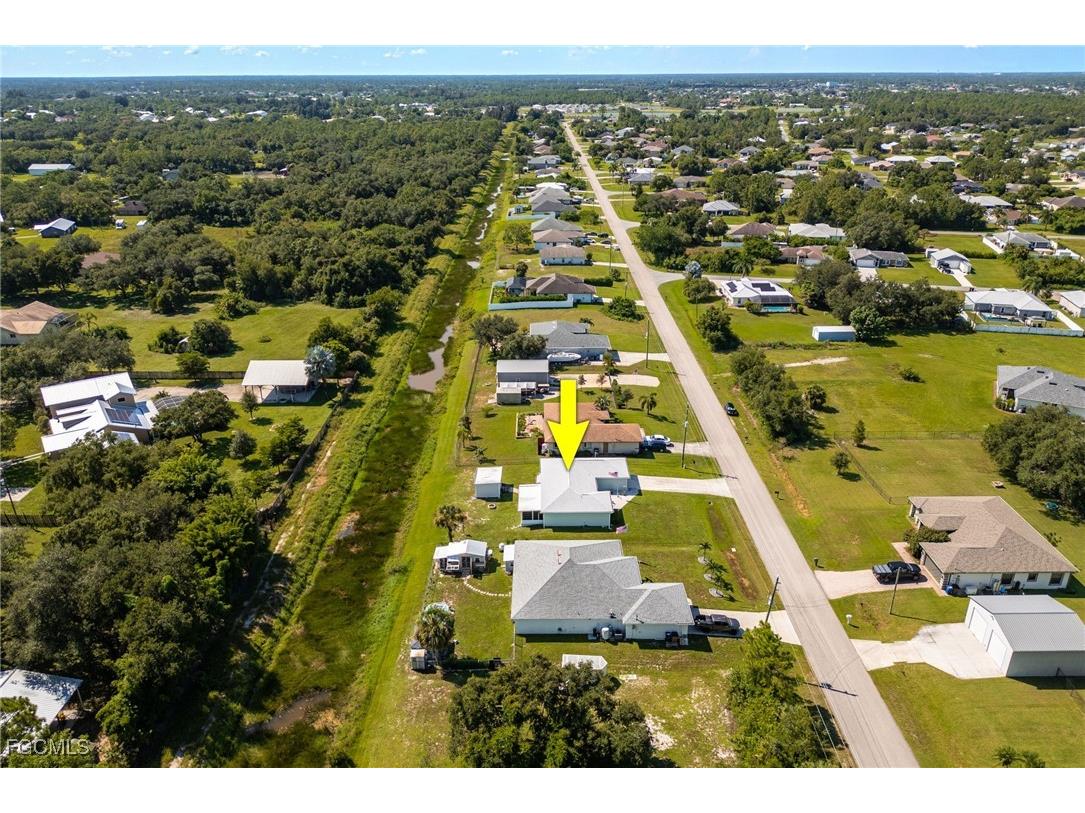 6221 Astoria Avenue Fort Myers FL 33905 2025006744 image38