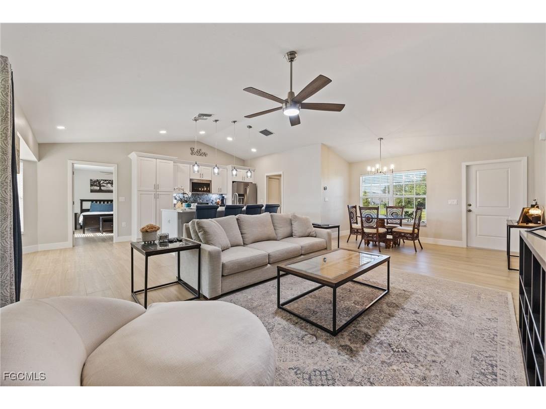 6221 Astoria Avenue Fort Myers FL 33905 2025006744 image9