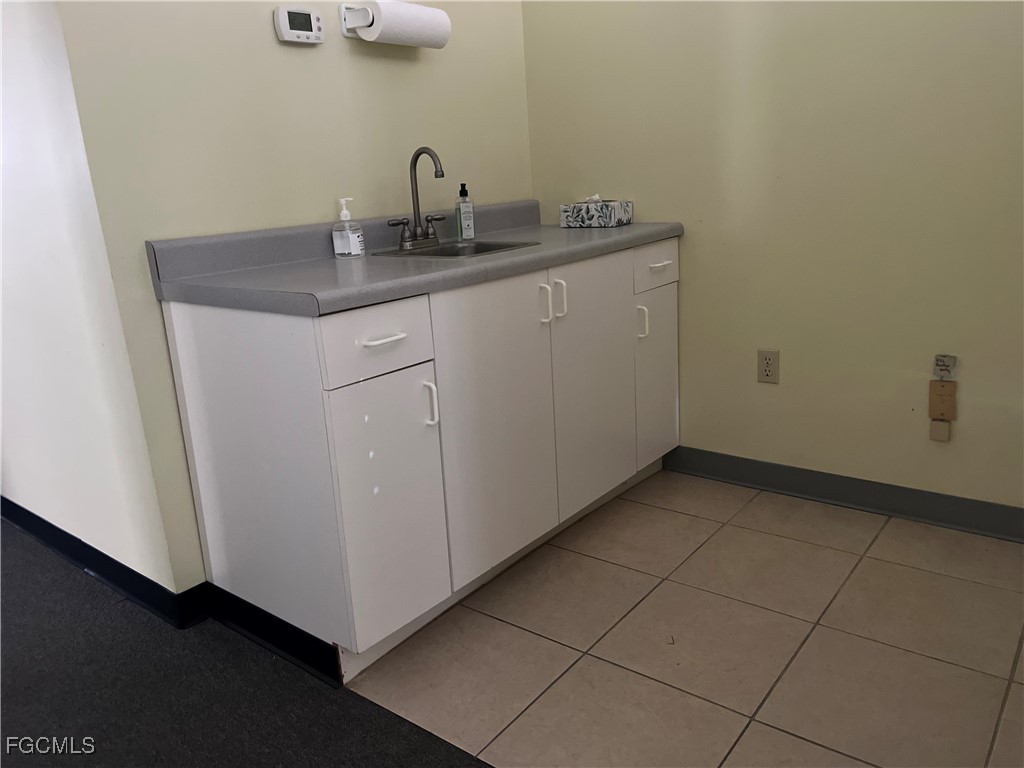 6226 Presidential Court #A Fort Myers FL 33919 2025012237 image9