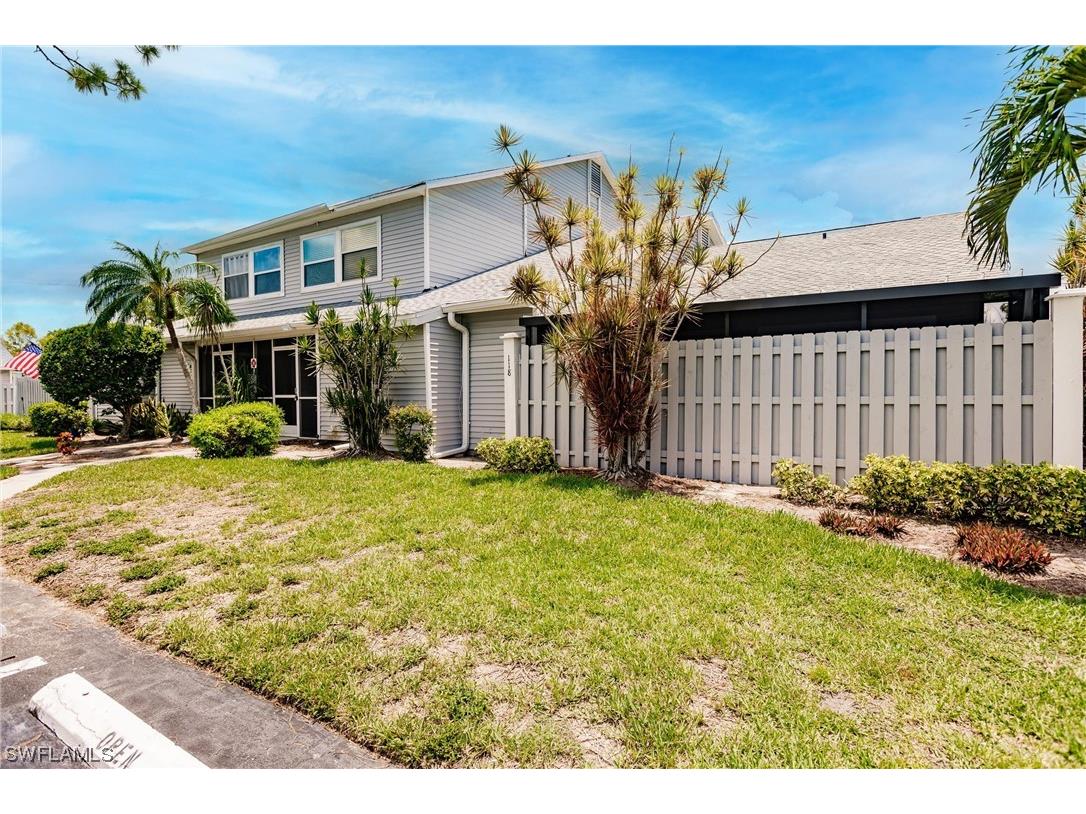 6226 Timberwood Circle #118 Fort Myers FL 33908 223047504 image1