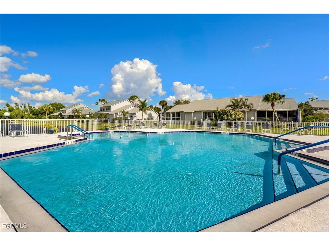 6226 Timberwood Circle #119 Fort Myers FL 33908 2025005610 image2