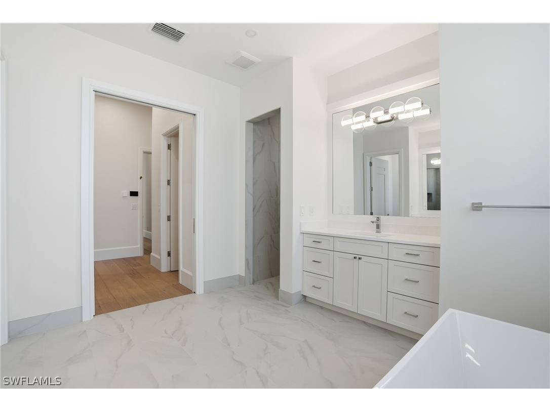 623 Park Shore Drive Naples FL 34103 226006171 image18