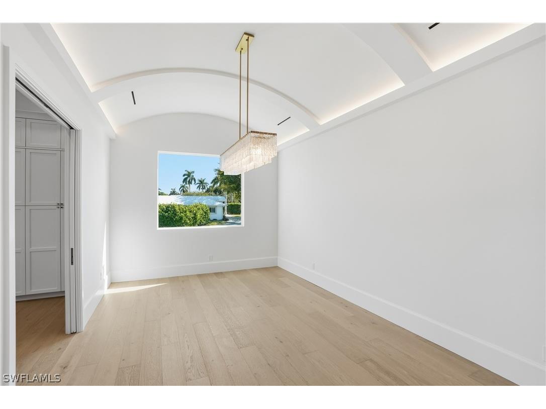 623 Park Shore Drive Naples FL 34103 226006171 image5