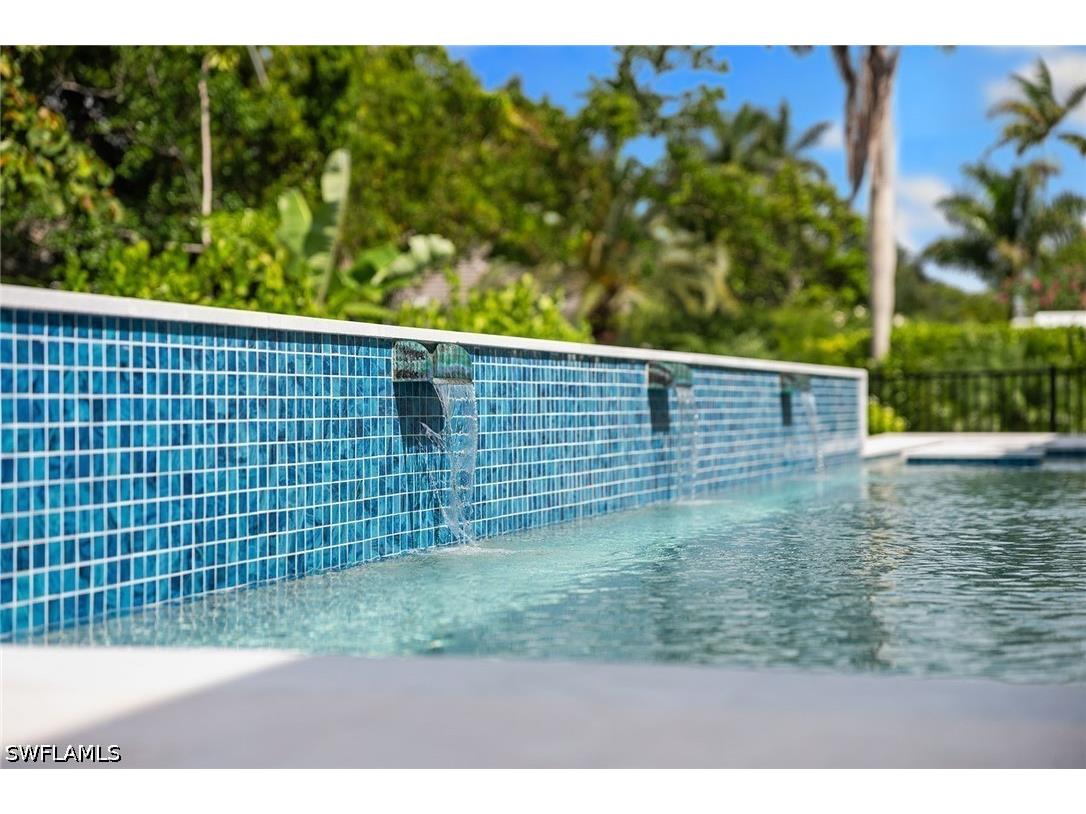 623 Park Shore Drive Naples FL 34103 226020867 image22