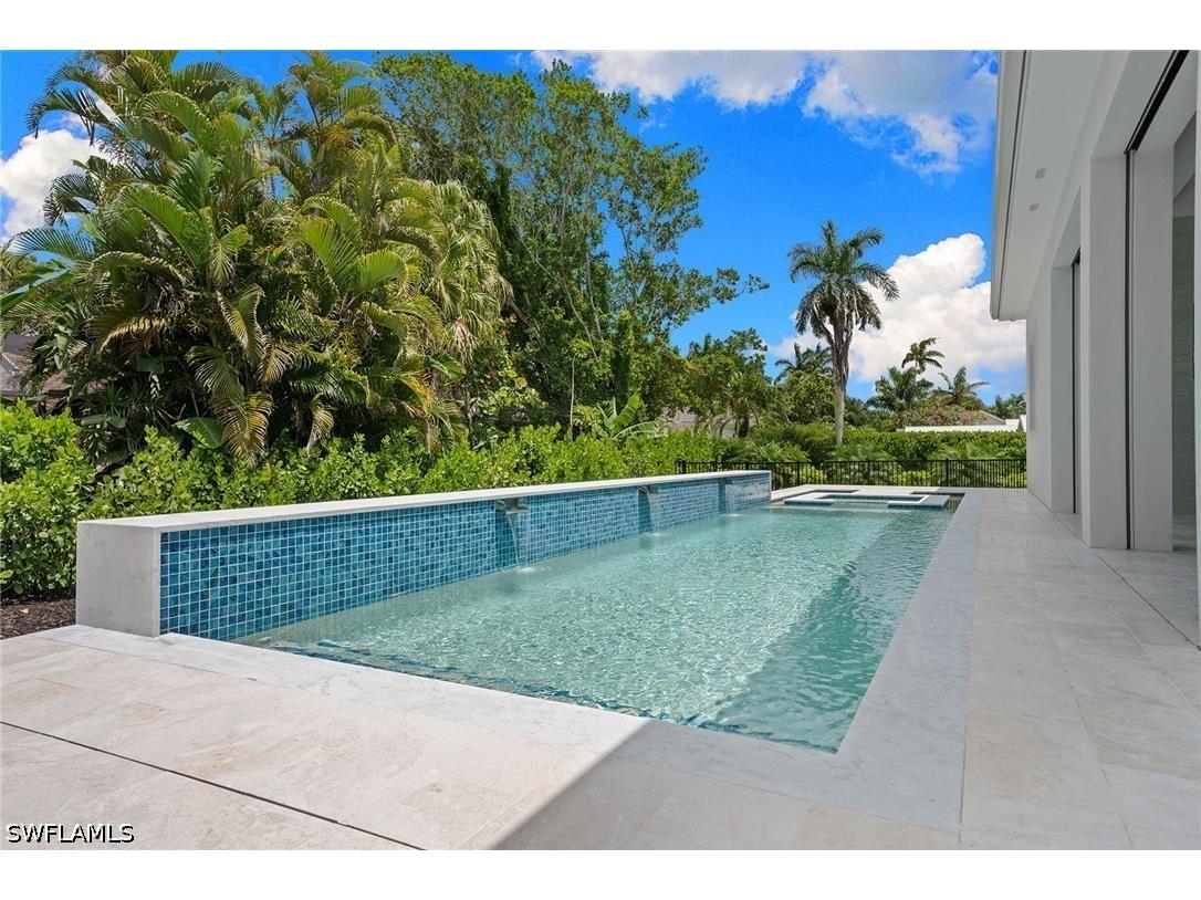 623 Park Shore Drive Naples FL 34103 226020867 image42