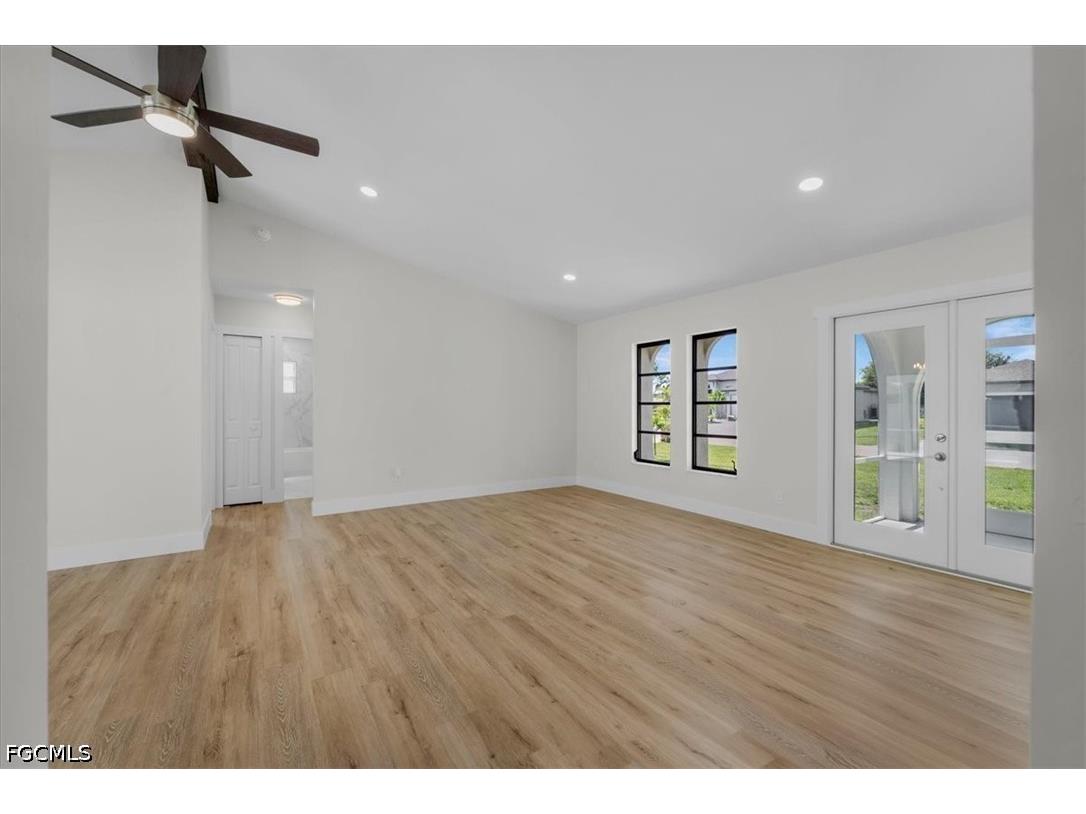 623 SE 31st Lane Cape Coral FL 33904 2026025816 image12