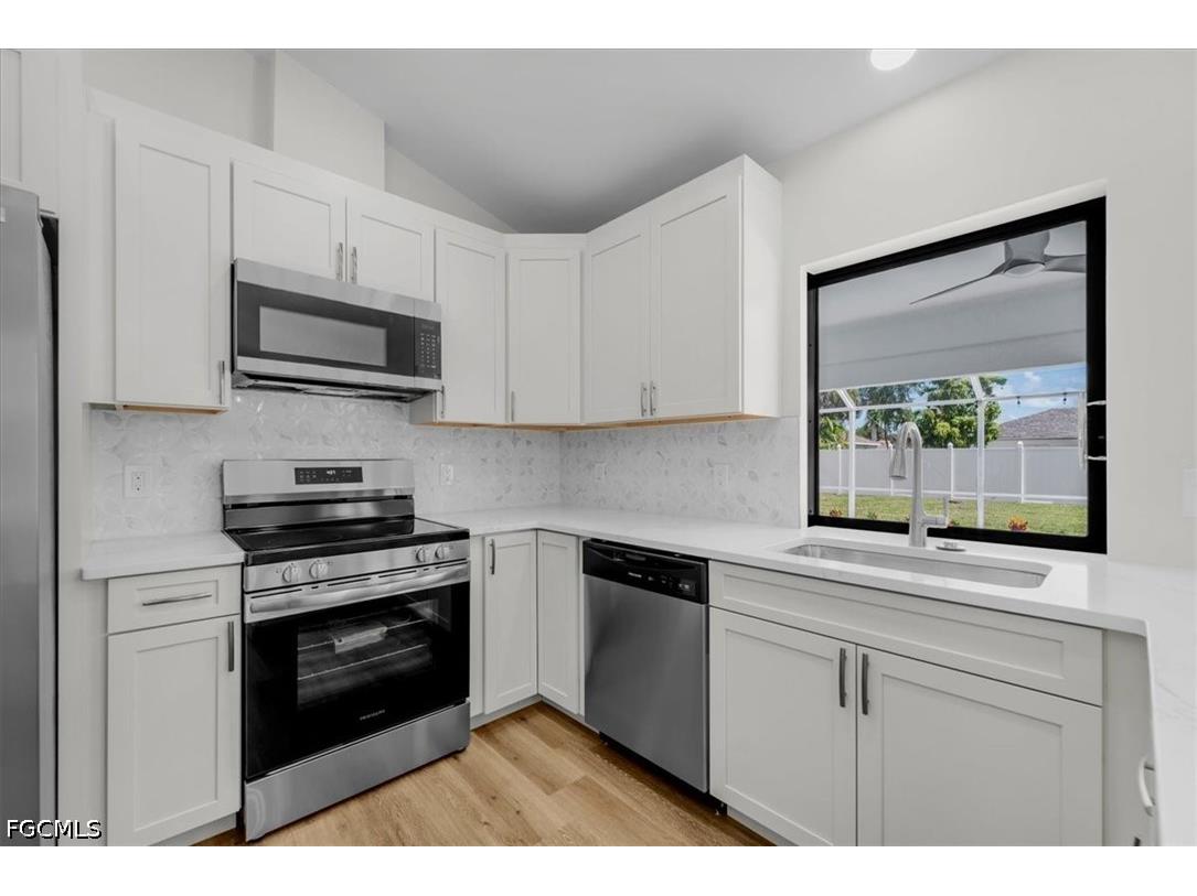 623 SE 31st Lane Cape Coral FL 33904 2026025816 image18
