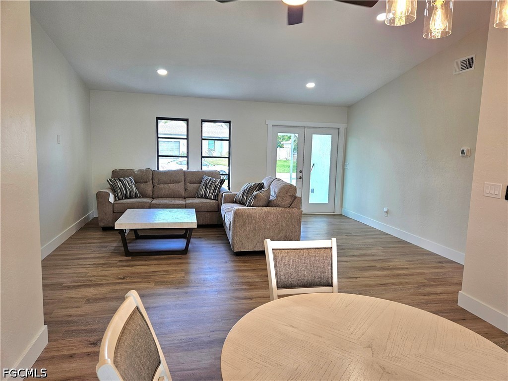 623 SE 31st Lane Cape Coral FL 33904 2026025816 image3