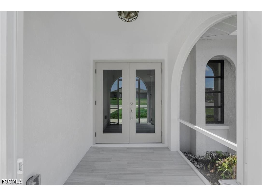 623 SE 31st Lane Cape Coral FL 33904 2026025816 image7