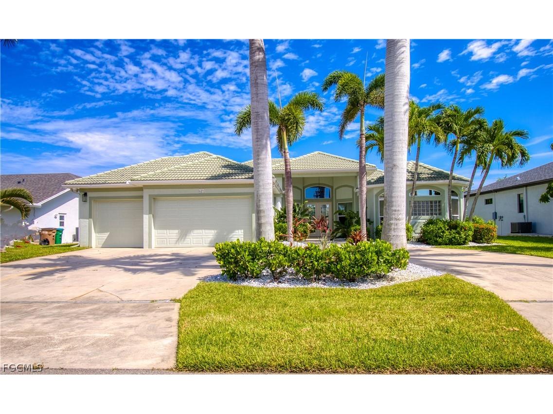 623 SW 56th Street Cape Coral FL 33914 2026013353 image2