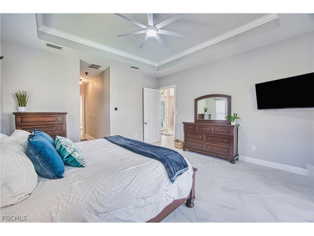 623 SW 56th Street Cape Coral FL 33914 2026013353 image21