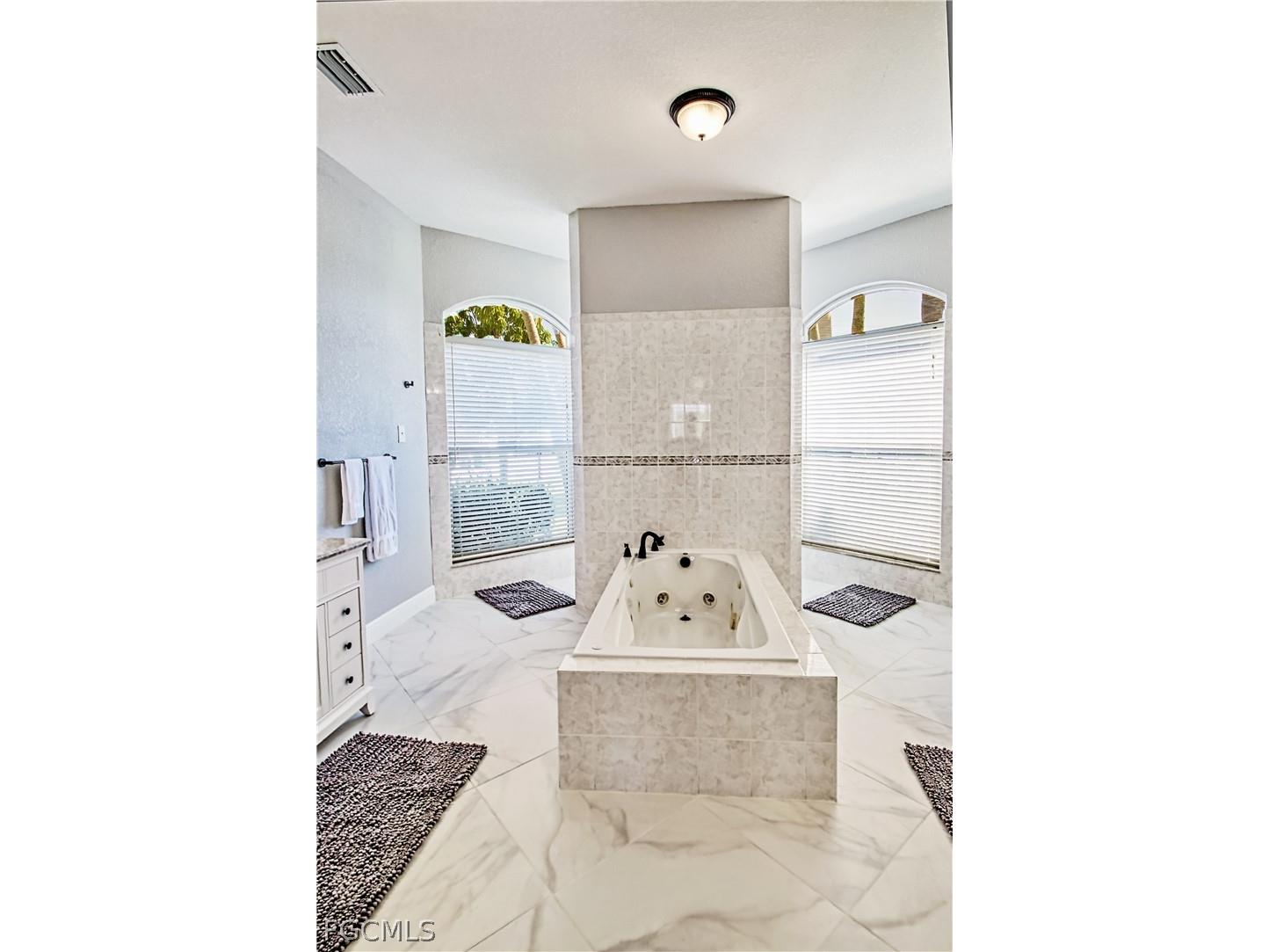 623 SW 56th Street Cape Coral FL 33914 2026013353 image29