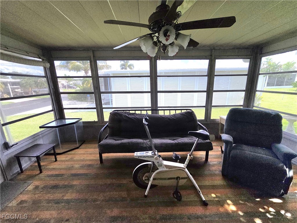 623 Vista Drive North Fort Myers FL 33917 2025001137 image24