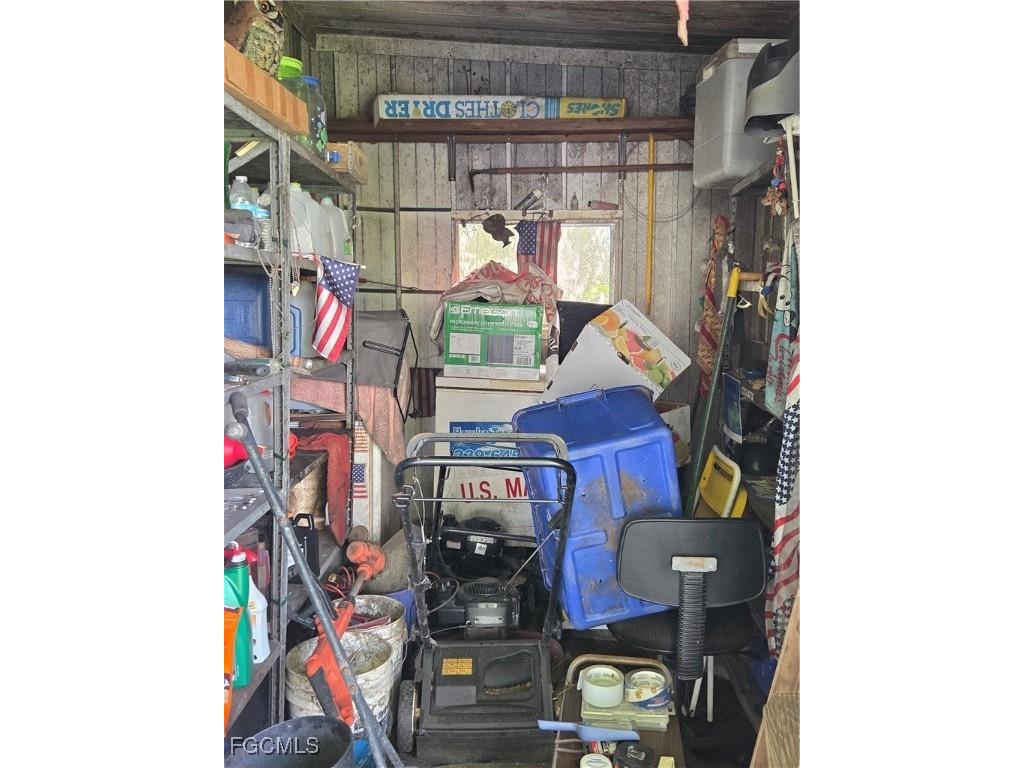 623 Vista Drive North Fort Myers FL 33917 2025001137 image27