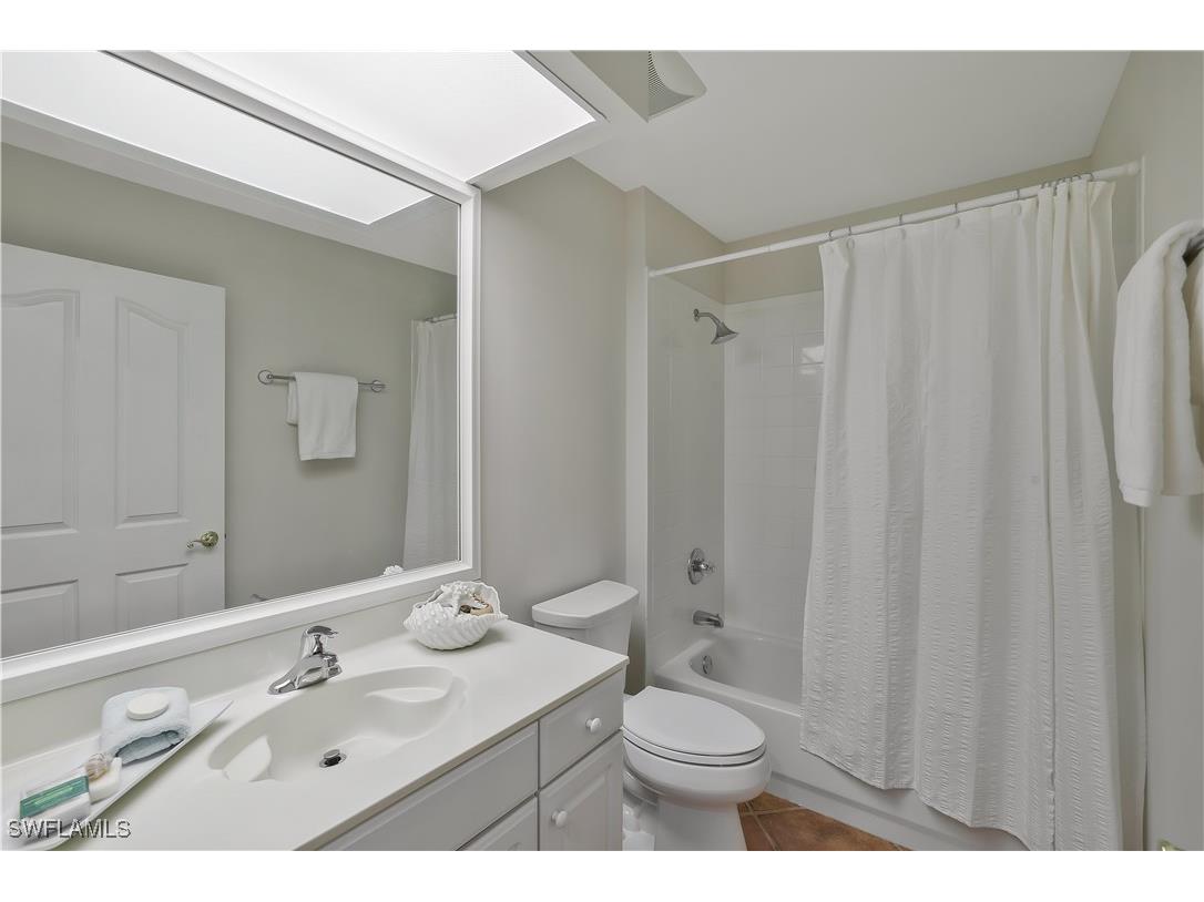 6230 Reserve Circle #703 Naples FL 34119 225028820 image13