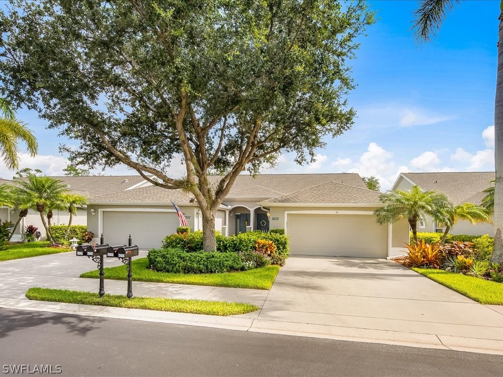 6231 Mandalay Circle #40 Naples FL 34112 224056938 image1