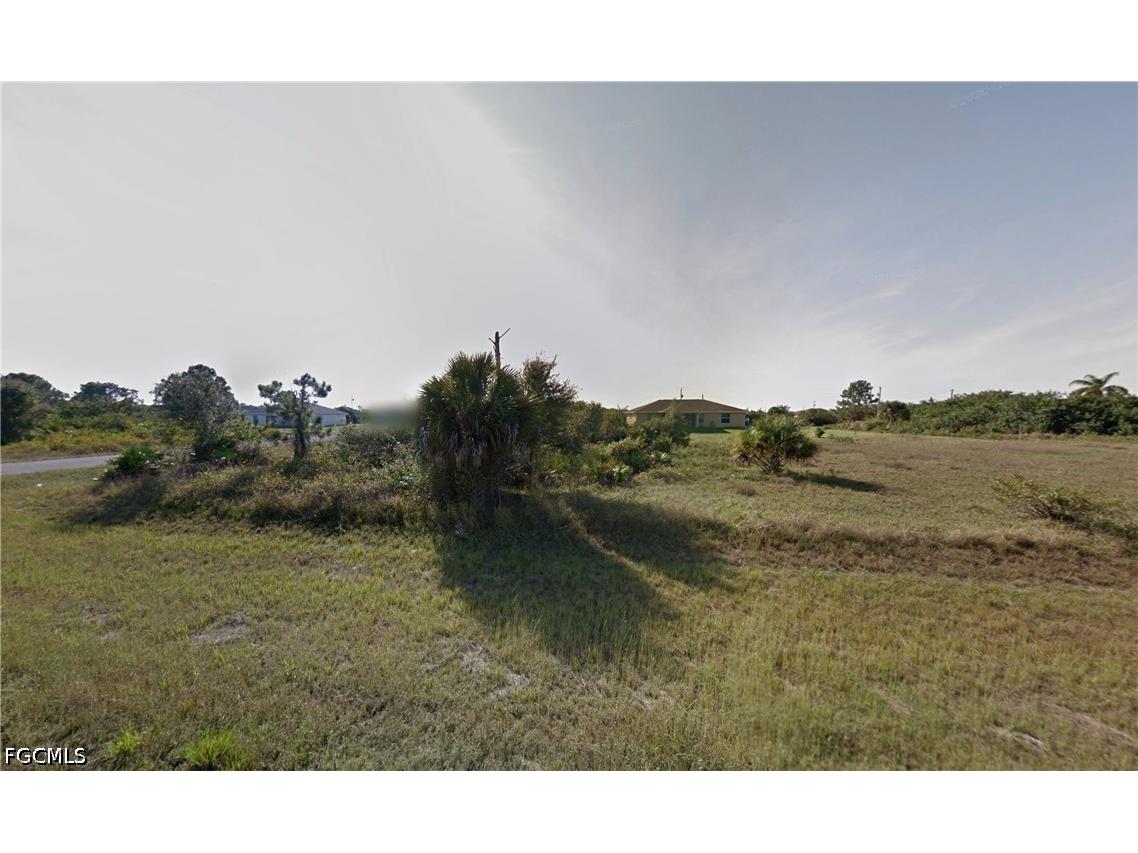 624/626 Grant Boulevard Lehigh Acres FL 33974 2026015204 image2