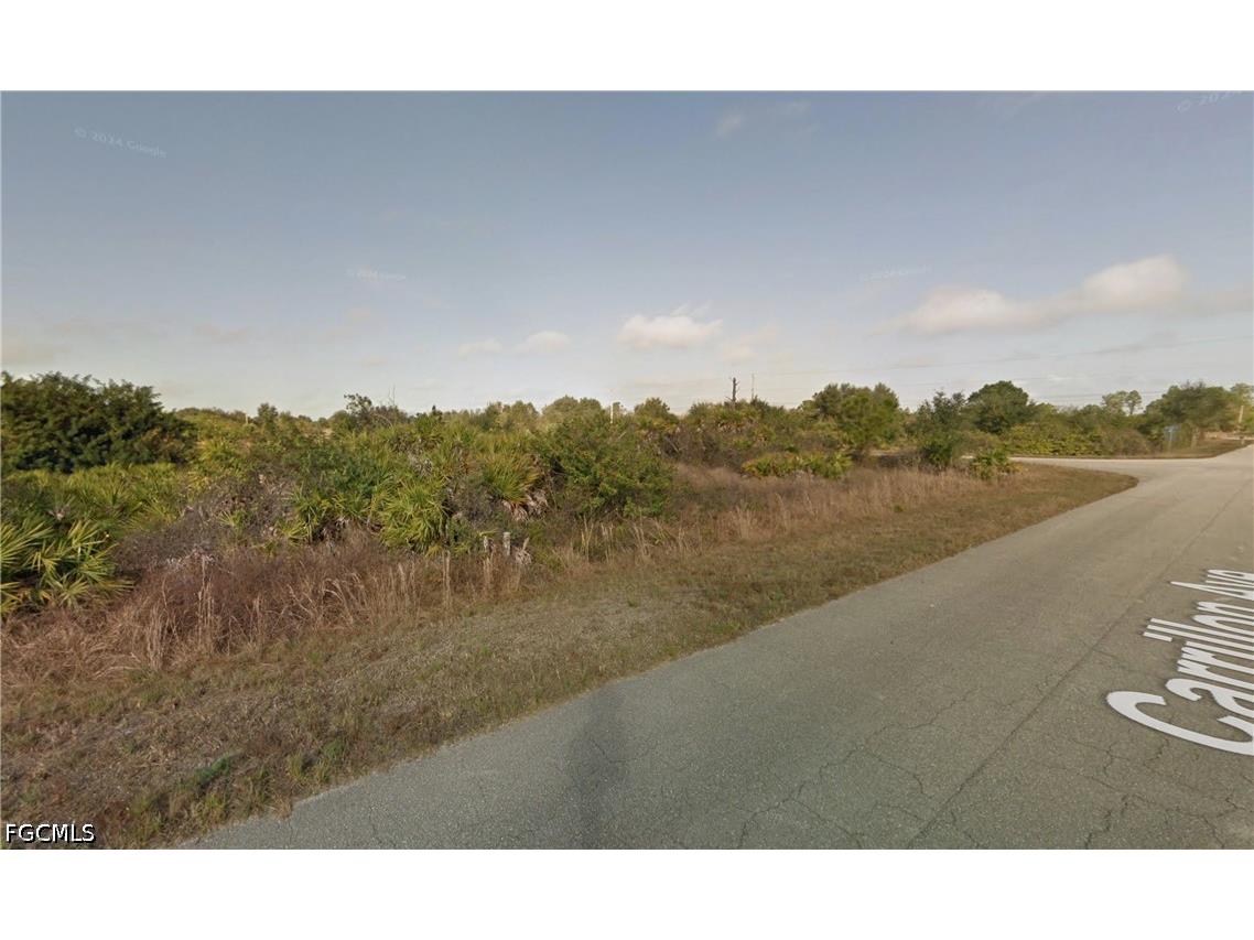 624/626 Grant Boulevard Lehigh Acres FL 33974 2026015204 image3