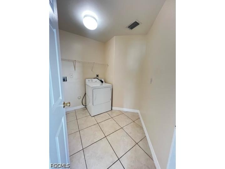 624 Hancock Bridge Parkway Cape Coral FL 33990 2026021738 image2