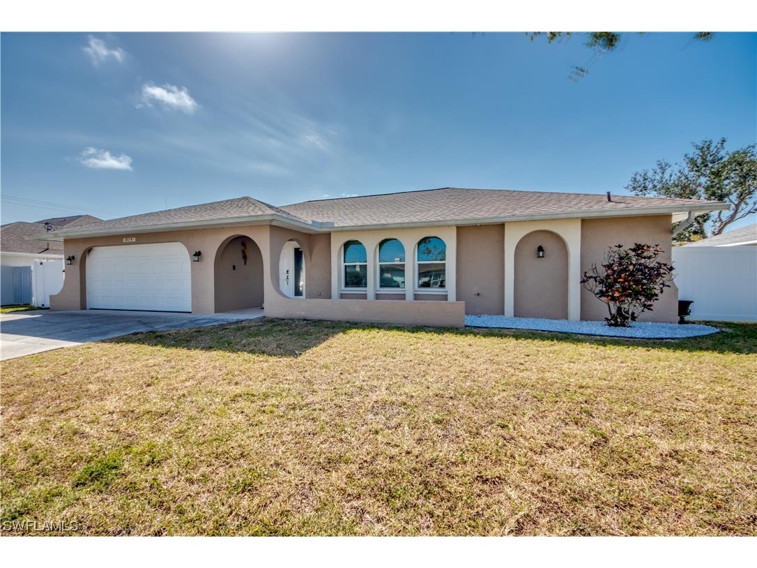 624 SE 22nd Street Cape Coral FL 33990 223013333 image1