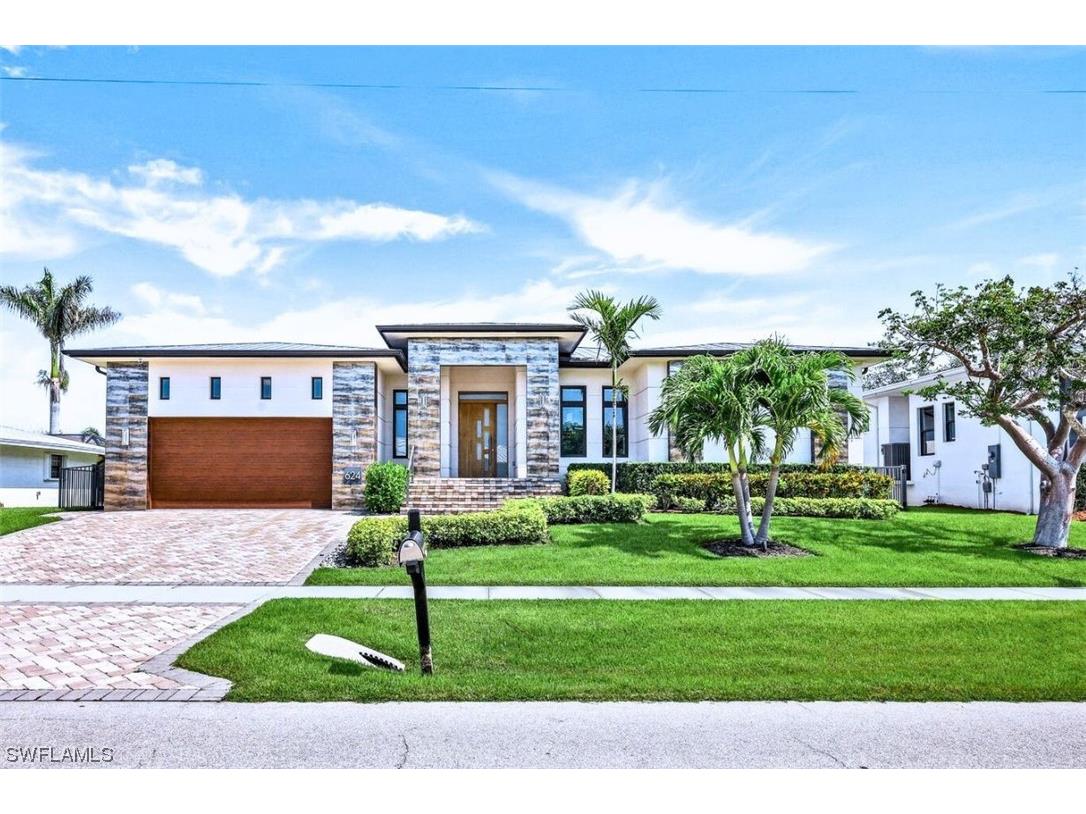 624 Seagrape Drive Marco Island FL 34145 223033019 image1