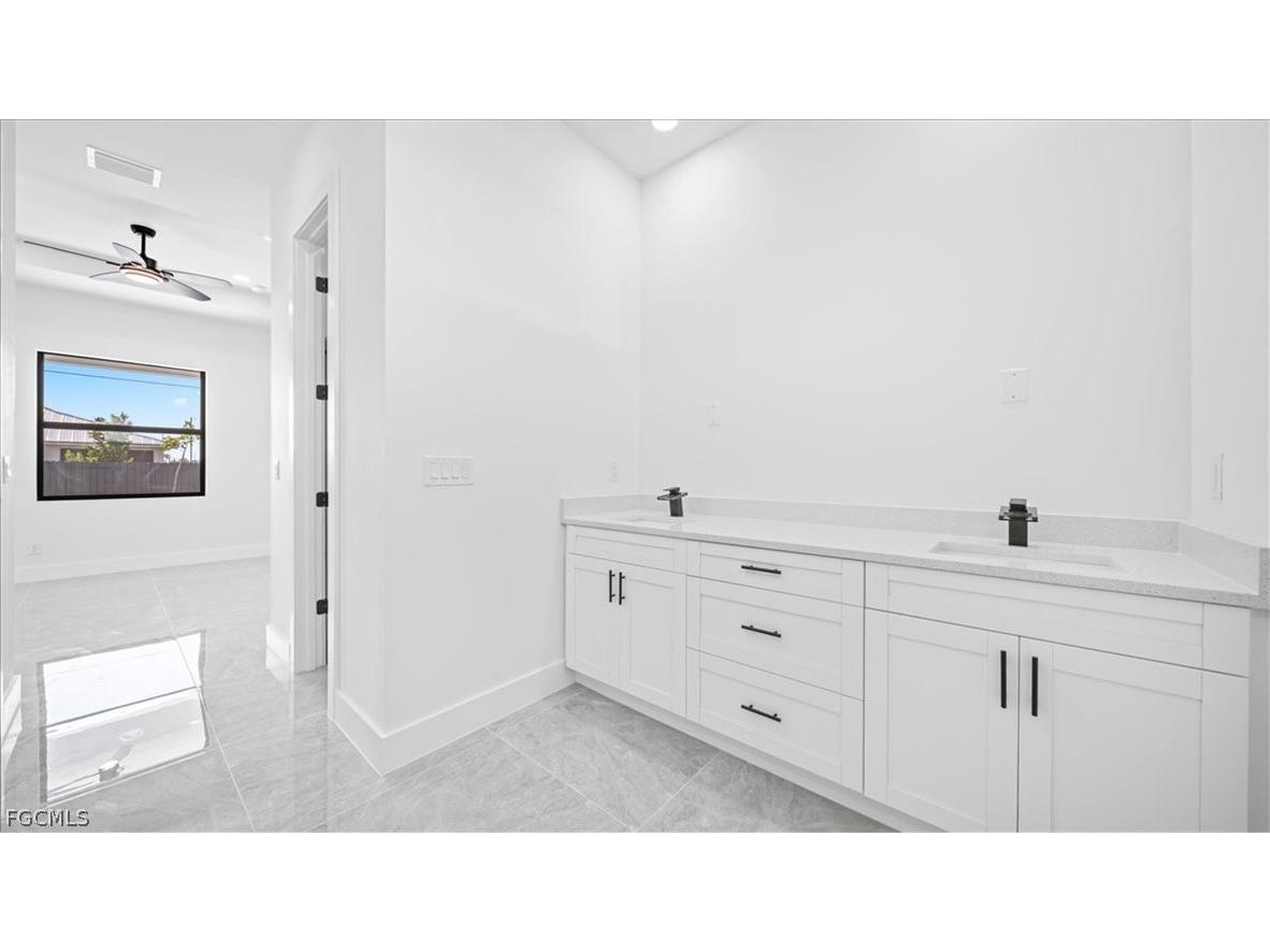 624 Tropicana Parkway W Cape Coral FL 33993 2026008814 image28