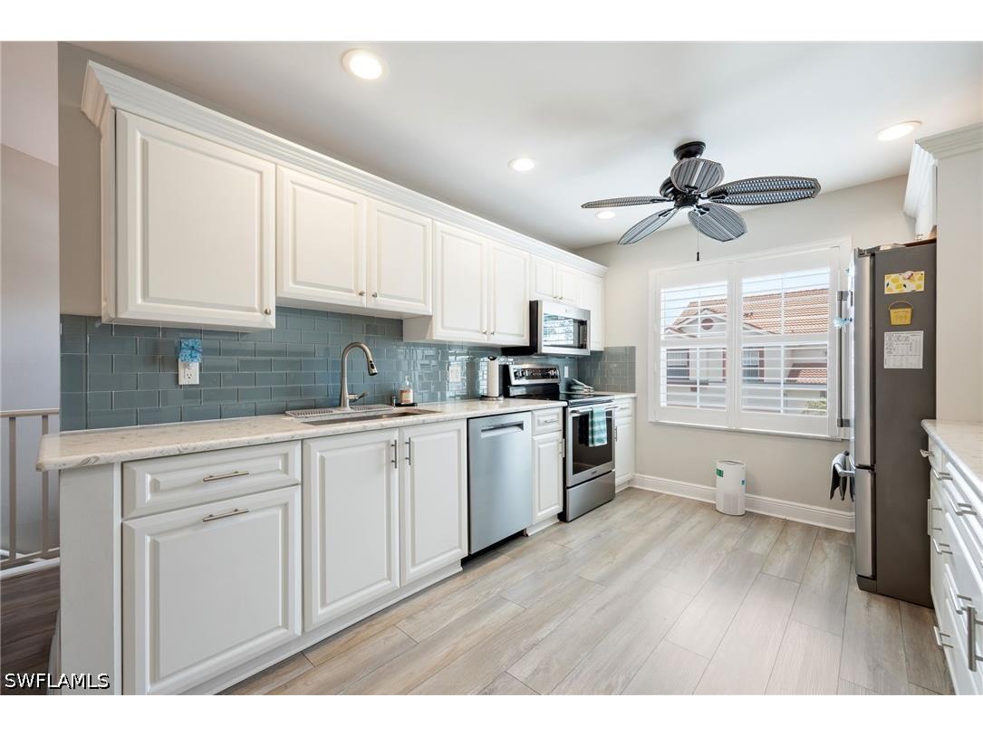 624 Windsor Square #201 Naples FL 34104 226021924 image4