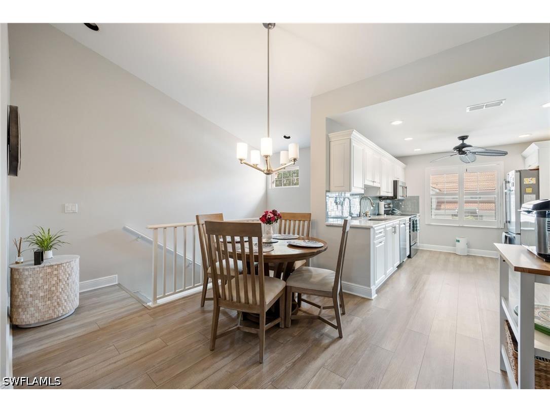 624 Windsor Square #201 Naples FL 34104 226021924 image6