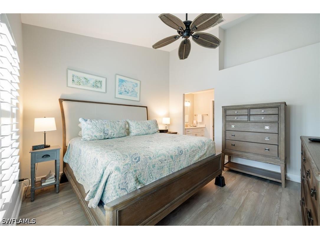 624 Windsor Square #201 Naples FL 34104 226021924 image8