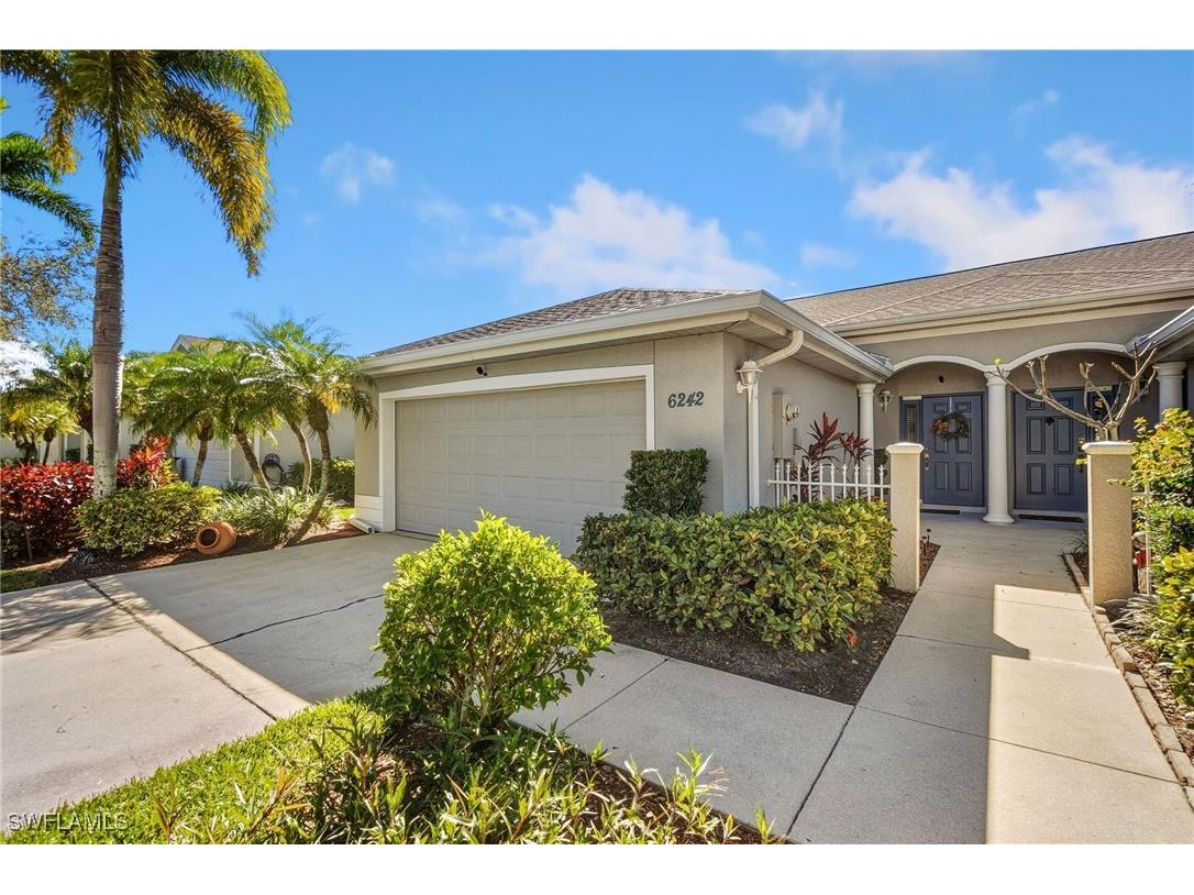 6242 Mandalay Circle #55 Naples FL 34112 226004081 image1