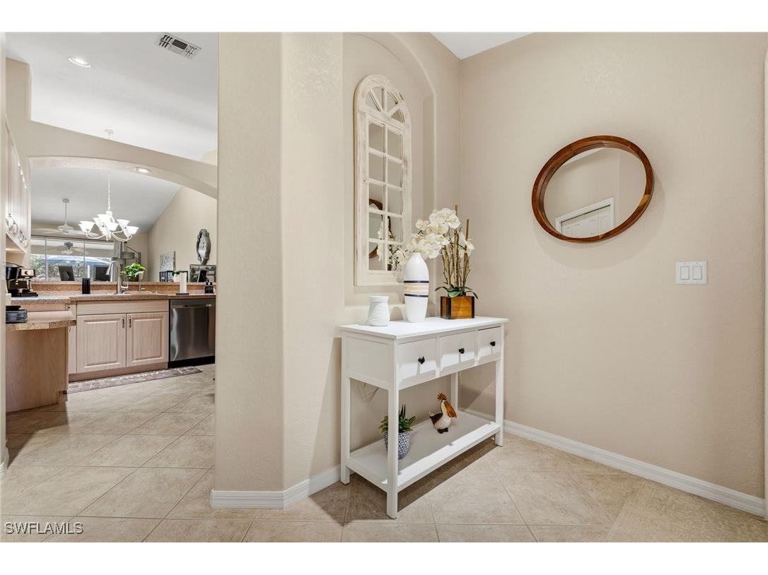 6242 Mandalay Circle #55 Naples FL 34112 226004081 image2