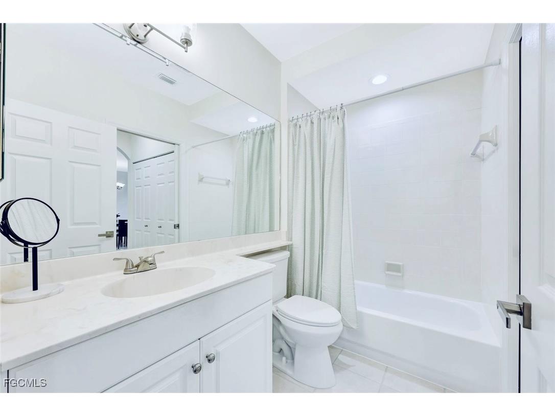 6245 Wilshire Pines Circle #1303 Naples FL 34109 2025016365 image15