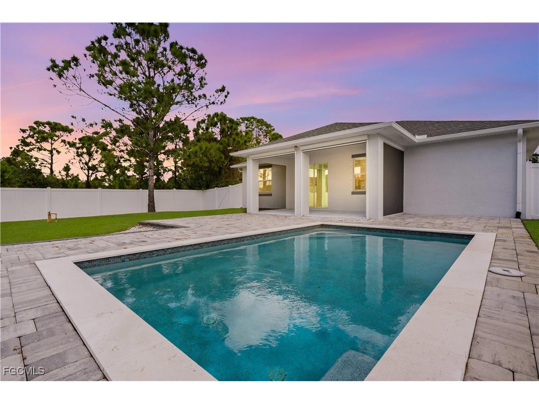 6245 Alhambra Avenue North Port FL 34291 2025014118 image1