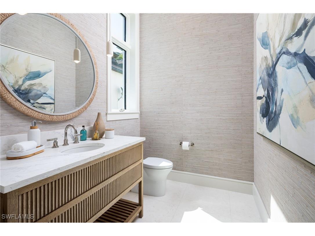 625 21st Avenue S Naples FL 34102 225069425 image18