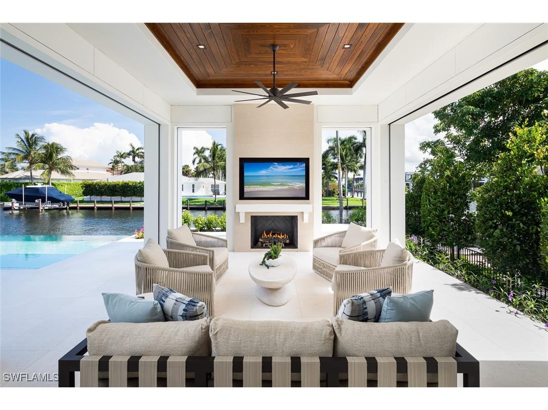 625 21st Avenue S Naples FL 34102 225069425 image38