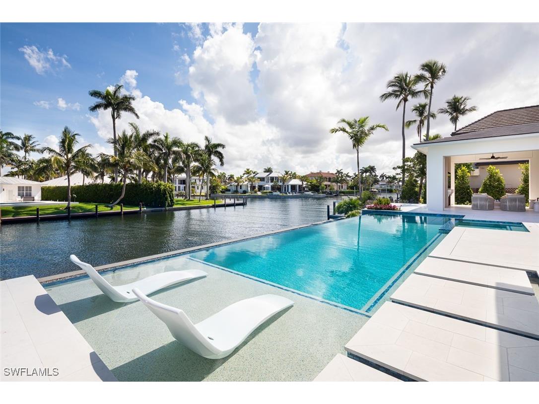 625 21st Avenue S Naples FL 34102 225069425 image41