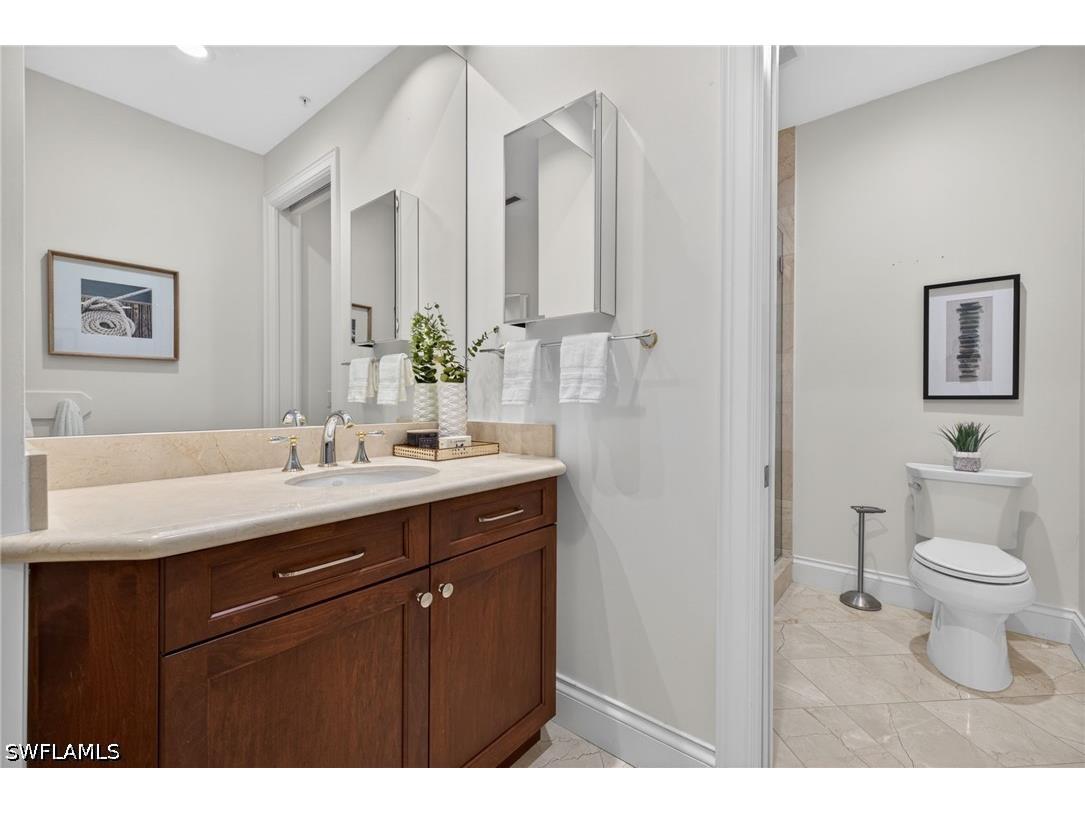 625 5th Avenue S #302 Naples FL 34102 226021276 image25