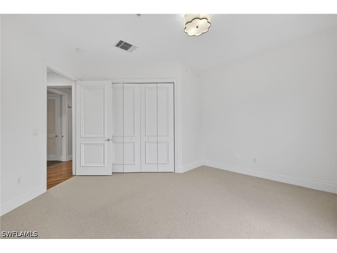 625 5th Avenue S #302 Naples FL 34102 226021276 image28