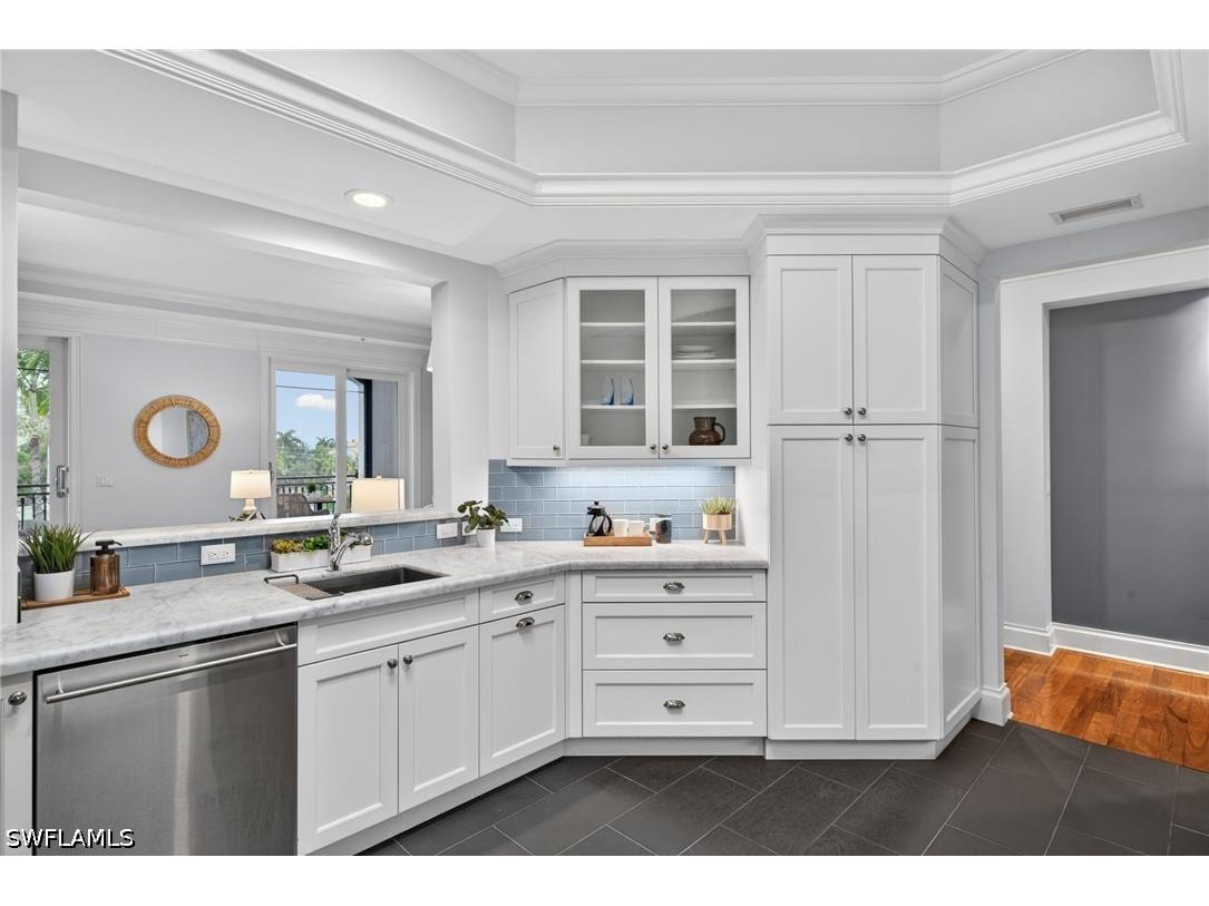 625 5th Avenue S #302 Naples FL 34102 226021276 image9