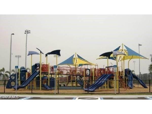 625 El Dorado Boulevard N Cape Coral FL 33993 2025015198 image39