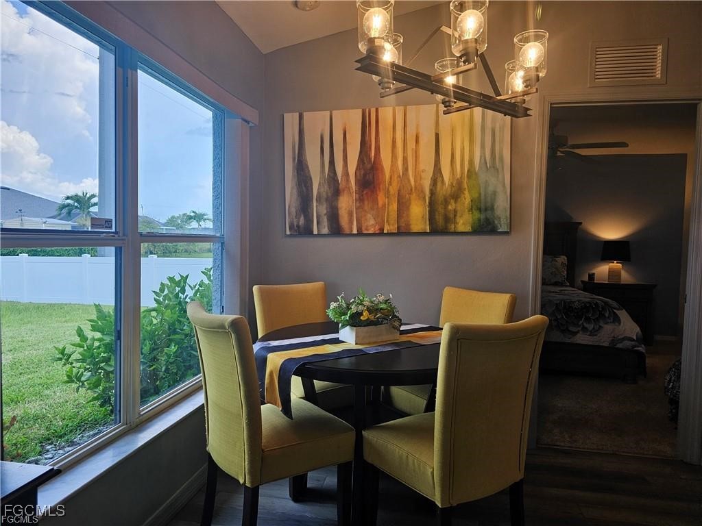 625 El Dorado Boulevard N Cape Coral FL 33993 2025015198 image8