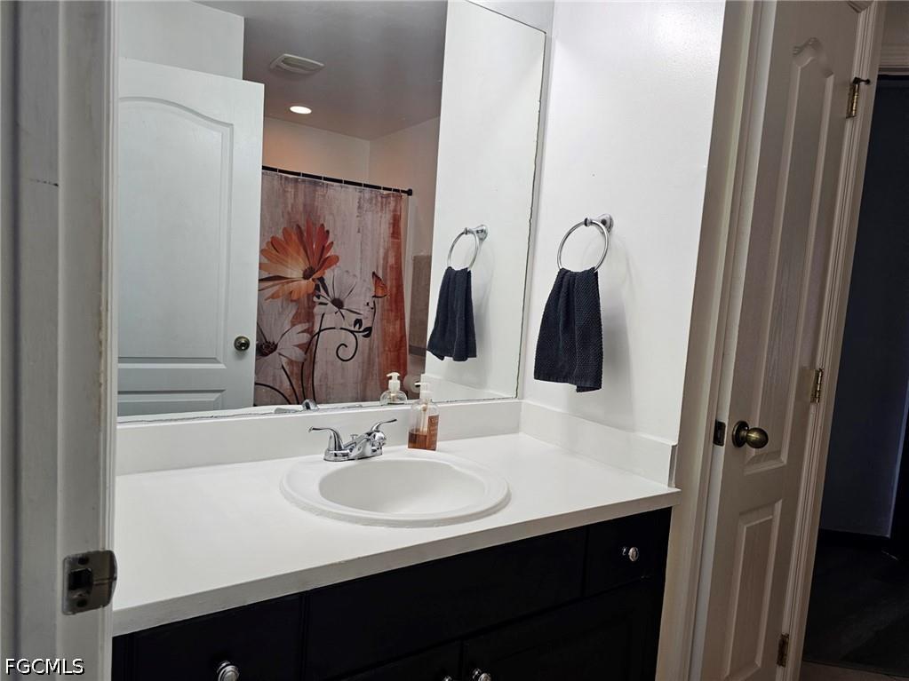 625 El Dorado Boulevard N Cape Coral FL 33993 2025026434 image20